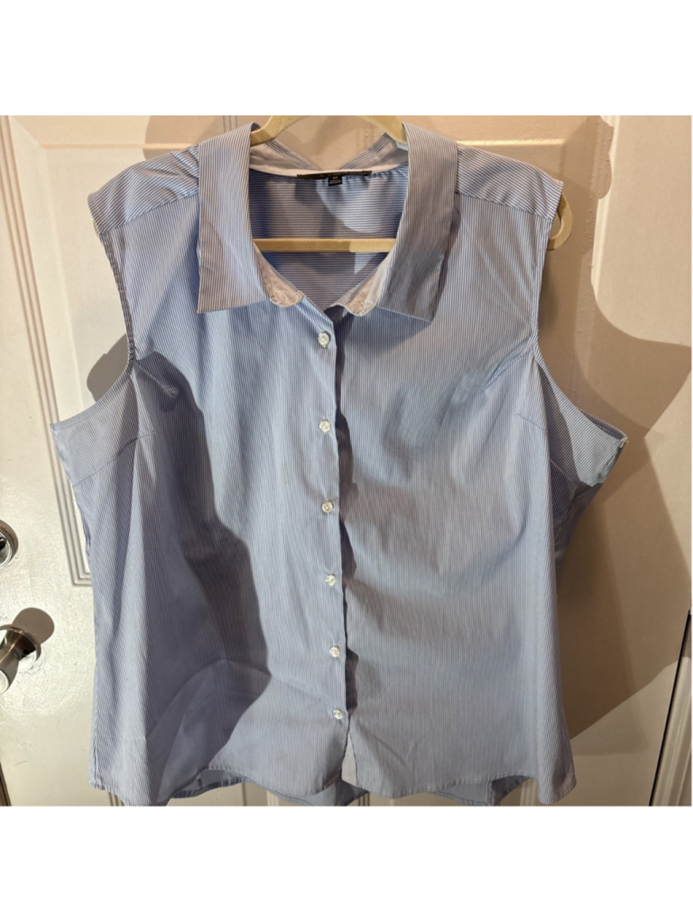 harve benard top 3X Blue/white Stripped Button Sleeveless